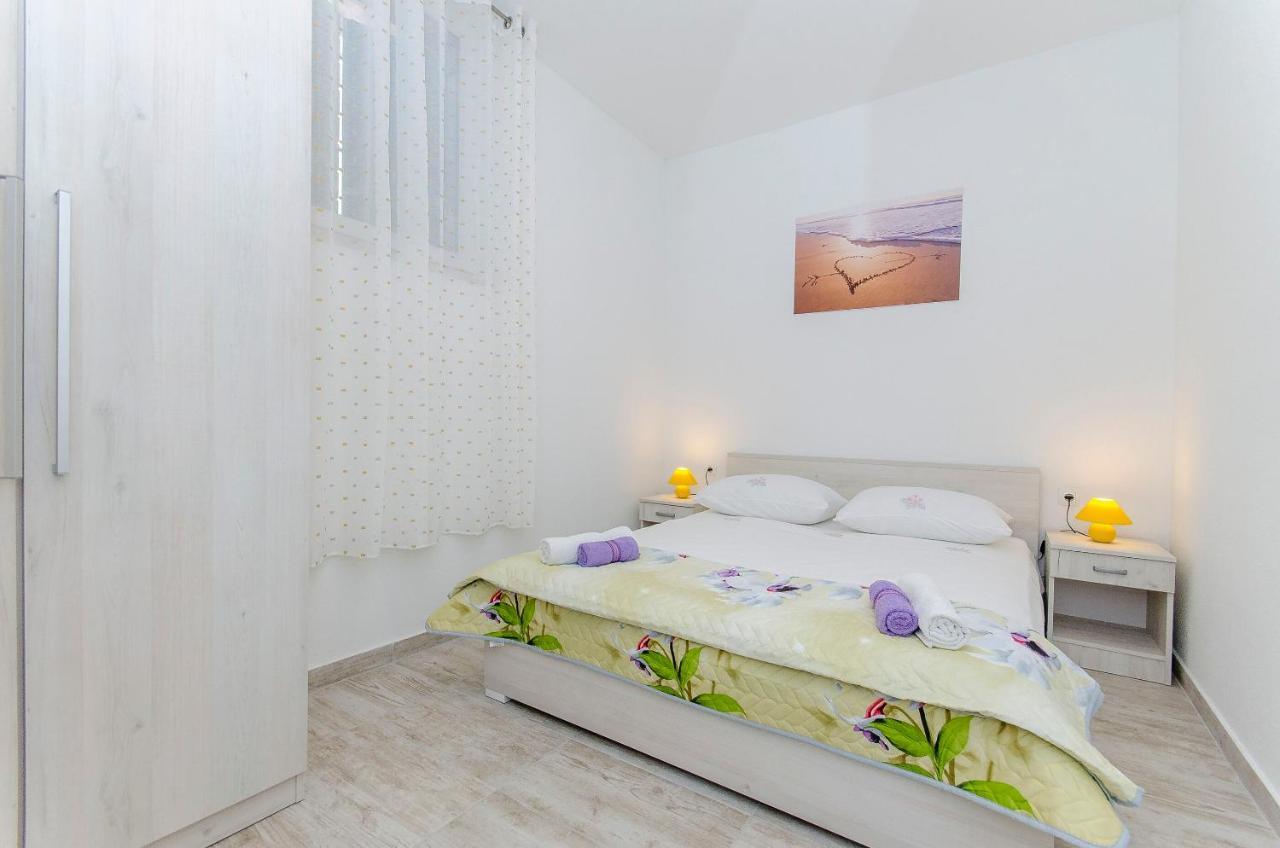 Apartment Paradise Postira Luaran gambar